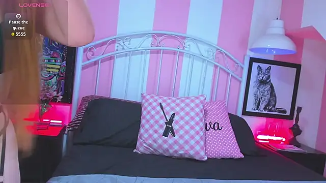 Snapshot of CameronRey_ chatting on October 2025 04:20:02 AM CameronRey  online show from October 2025 04:20:02 AM