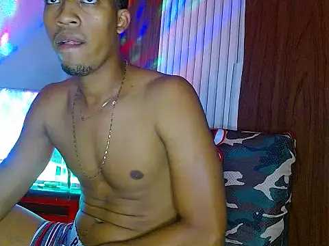 andreswj bigcock23 online show from October 2025 06:32:02 AM