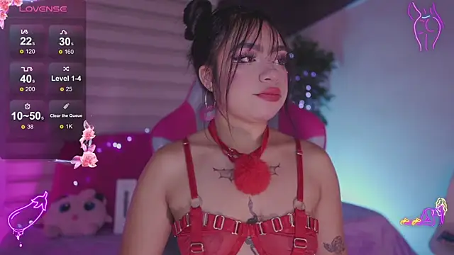 emma soffia online show from October 2025 03:42:01 PM