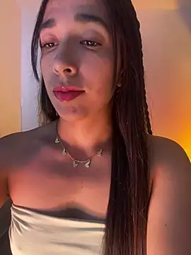 Snapshot of SabrinaEvanss_ chatting on June 2026 07:47:02 PM SabrinaEvanss online show from June 2026 07:47:02 PM