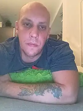 Snapshot of Kobradera1984 chatting on October 2025 11:36:02 PM Kobradera1984 online show from October 2025 11:36:02 PM