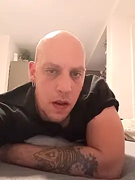 Snapshot of Kobradera1984 chatting on October 2025 03:58:01 PM Kobradera1984 online show from October 2025 03:58:01 PM