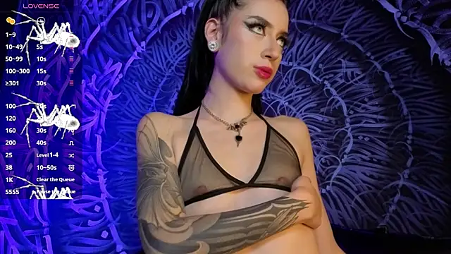 dahlia darkwood online show from November 2025 10:14:01 PM