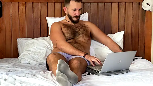 Snapshot of mrmaxiy chatting on July 2026 05:49:01 AM mrmaxiy online show from July 2026 05:49:01 AM