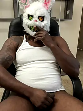 Snapshot of CakesnCapnHook chatting on October 2025 05:24:02 PM CakesnCapnHook online show from October 2025 05:24:02 PM