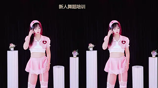 HuangGuan-888 online show from October 2025 08:37:01 AM