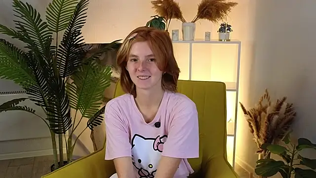 MonaScherman online show from October 2025 06:33:01 AM
