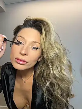 AvaMaddisson online show from March 2026 03:41:02 AM