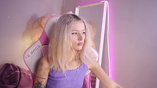 Celeste eyes0n online show from October 2025 08:39:01 PM