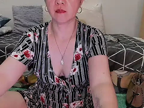 KissHott online show from April 2026 11:20:01 AM