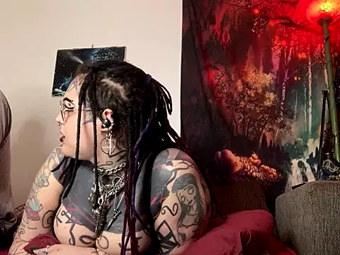 nyxvelon online show from October 2025 08:09:02 PM