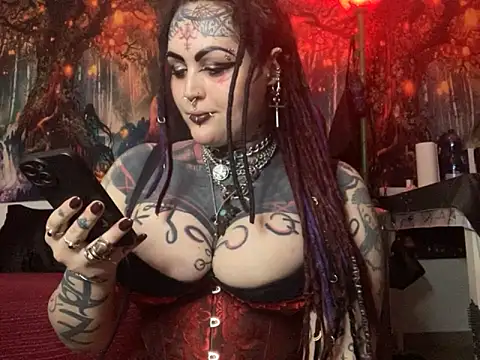 nyxvelon online show from January 2026 08:45:02 PM