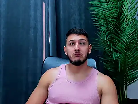 jasonshaw25 online show from February 2026 06:36:01 PM