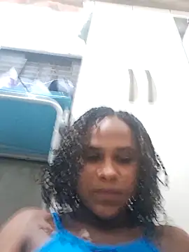 Snapshot of laine_morena chatting on October 2025 03:18:01 AM laine morena online show from October 2025 03:18:01 AM