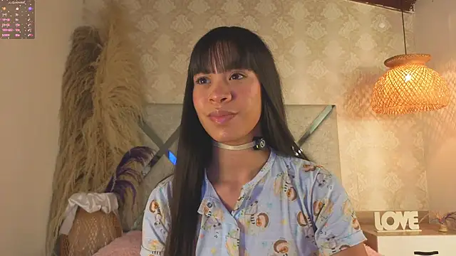 kimhilton  online show from November 2025 03:49:02 AM