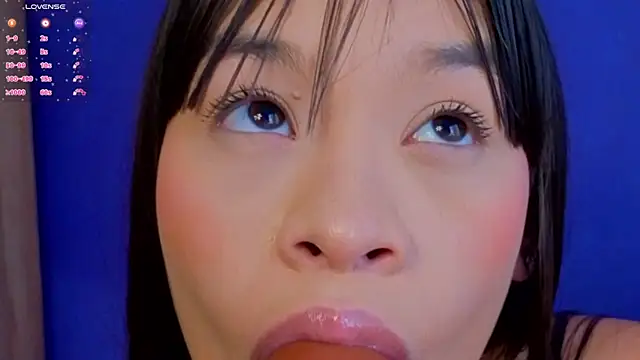 kimhilton  online show from March 2026 03:45:01 PM