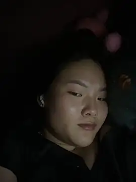 Beautiful-light22 online show from October 2025 05:44:02 PM