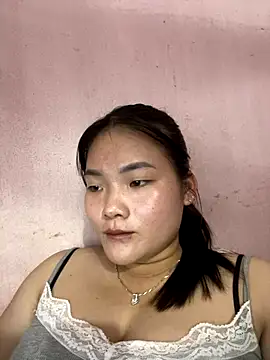 Beautiful-light22 online show from November 2025 04:22:02 AM