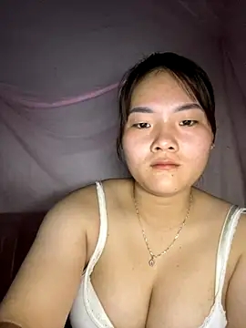 Beautiful-light22 online show from November 2025 01:11:01 AM