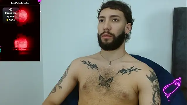 angel kyrozz online show from November 2025 07:18:01 PM