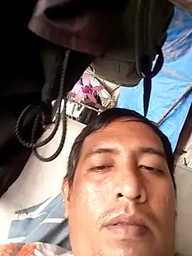 Snapshot of lostboy0325@xh chatting on October 2025 05:27:02 AM lostboy0325xh online show from October 2025 05:27:02 AM