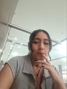 Snapshot of Lunaa_Crow chatting on October 2025 12:08:02 AM Lunaa Crow online show from October 2025 12:08:02 AM