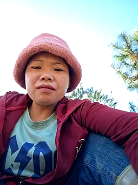 miomio-12 online show from December 2025 04:53:01 AM