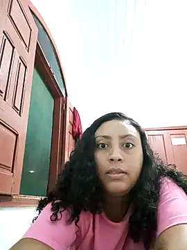 Snapshot of ZS_Oficial chatting on October 2025 08:23:02 AM ZS Oficial online show from October 2025 08:23:02 AM