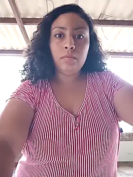 Snapshot of ZS_Oficial chatting on October 2025 10:34:02 AM ZS Oficial online show from October 2025 10:34:02 AM