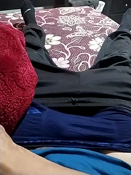 veintitres23 online show from November 2025 08:52:02 AM