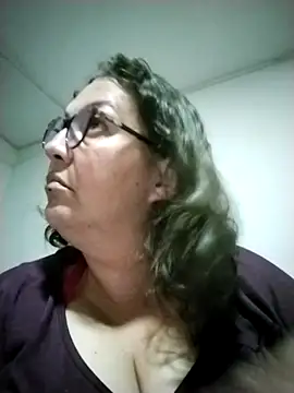 -saraqueen- online show from November 2025 05:07:01 AM