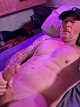 moonbeam37 online show from October 2025 06:38:02 PM