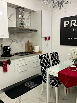 evedanger online show from December 2025 10:27:02 PM