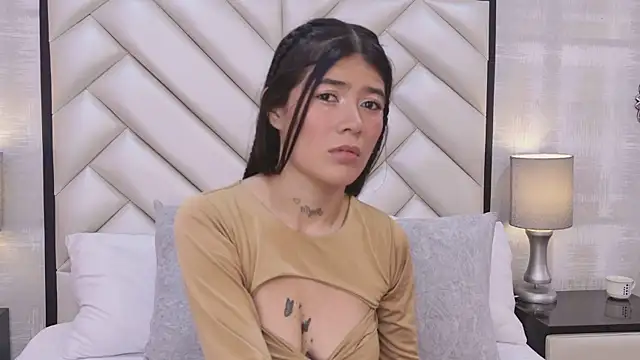 CristalShayy online show from February 2026 12:06:02 PM