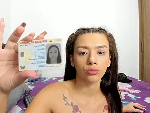 britney london x online show from November 2025 10:01:02 PM