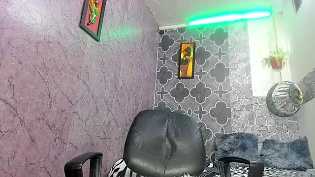 sexyboys cutex18 online show from February 2026 09:02:02 PM