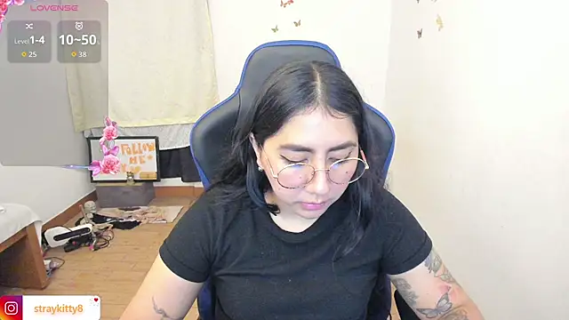 LoveLyy- online show from July 2026 01:08:01 AM