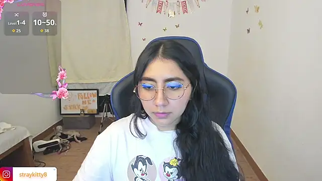 LoveLyy- online show from August 2026 08:47:01 PM