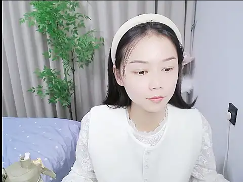 mili0923 online show from November 2025 05:35:01 PM