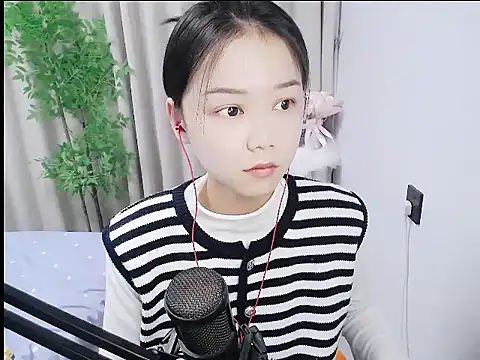 mili0923 online show from November 2025 04:25:02 AM