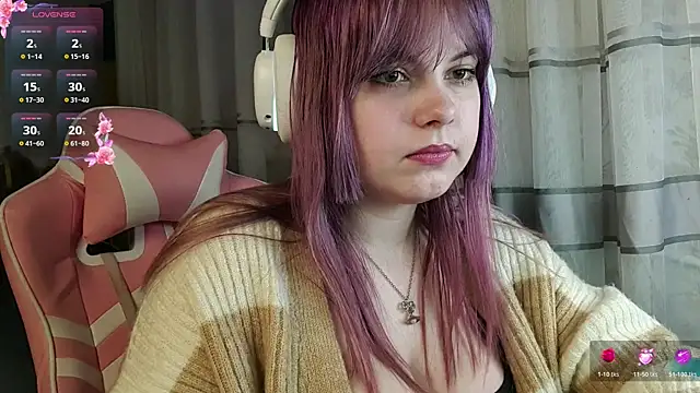 KristiBloom online show from March 2026 11:01:01 PM