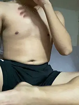 Snapshot of Boyshuaaa chatting on October 2025 05:44:02 PM Boyshuaaa online show from October 2025 05:44:02 PM