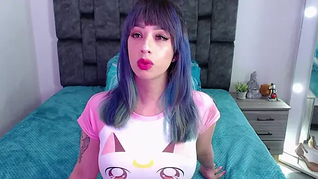 Allisonpetite1 online show from October 2025 07:35:02 PM