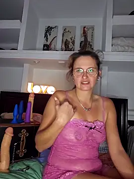 xcrazzycat online show from November 2025 12:29:02 PM