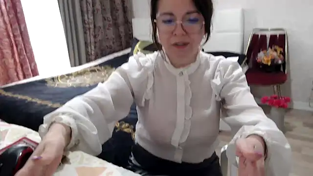 Arisa5000 online show from April 2026 09:53:01 AM