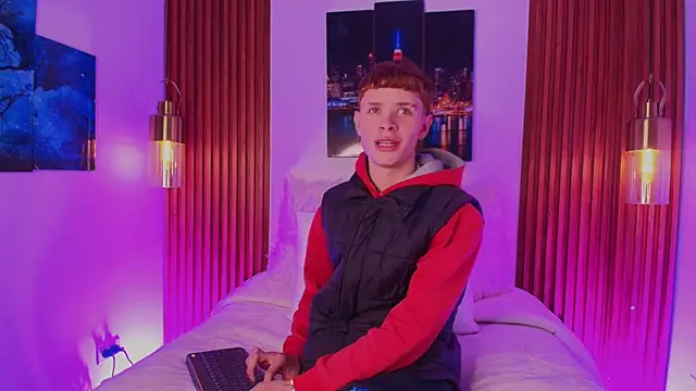 JackFrosst online show from November 2025 12:38:01 PM