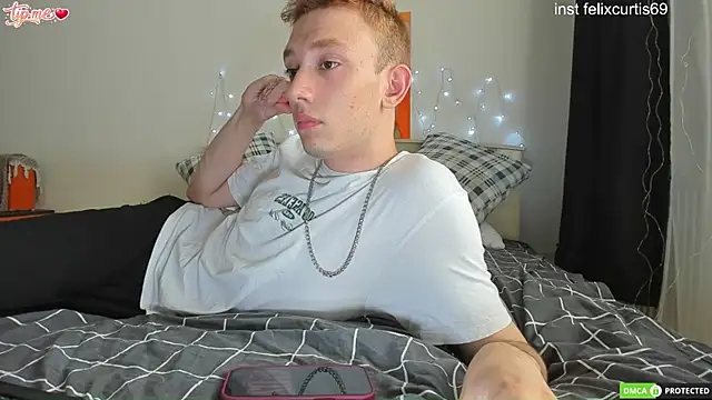 felixcurt69 online show from July 2026 10:07:01 AM