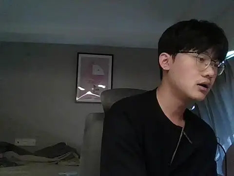 iambennet online show from November 2025 03:09:01 AM