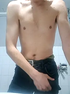 Snapshot of Aragis35 chatting on November 2025 10:12:01 PM Aragis35 online show from November 2025 10:12:01 PM