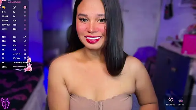  Houstonixie online show from April 2026 04:48:02 PM